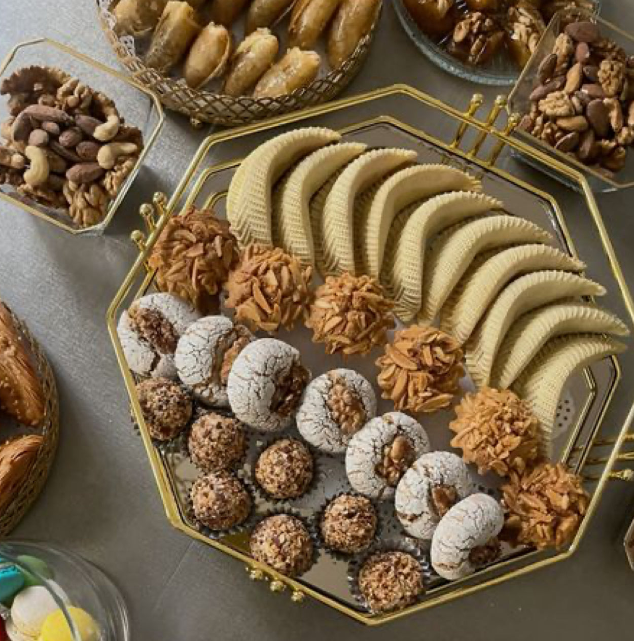 Assorted Moroccan Pastry Box