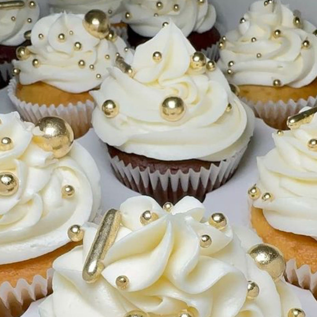 Cupcakes (Vanilla or Chocolate)